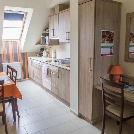 Azur Haz Gyoengyvirag Apartman Sárvár Εξωτερικό φωτογραφία